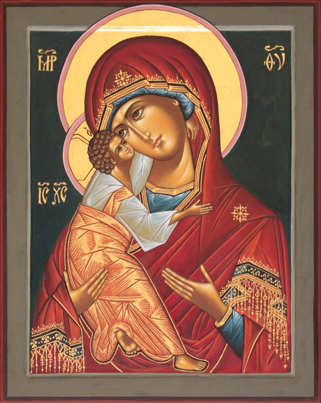 Icon of the Theotokos of Vladimir hand-painted by Concetta Basile, green ground and gold halos